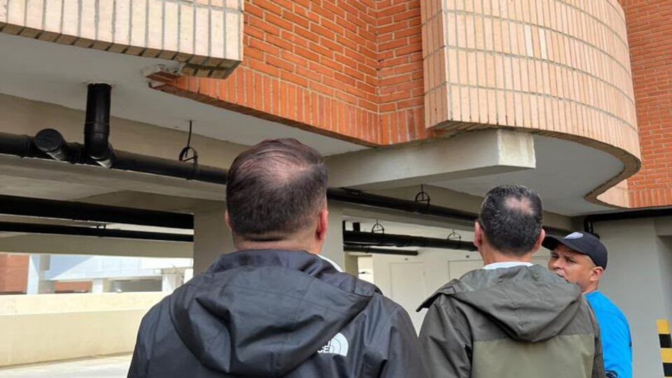 Respaldan consultas digitales para reparaciones urgentes en condominios